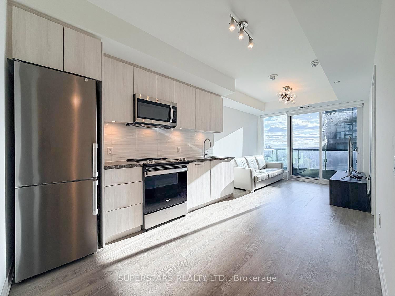 8868 Yonge Street, Unit 1609E - Photo 4