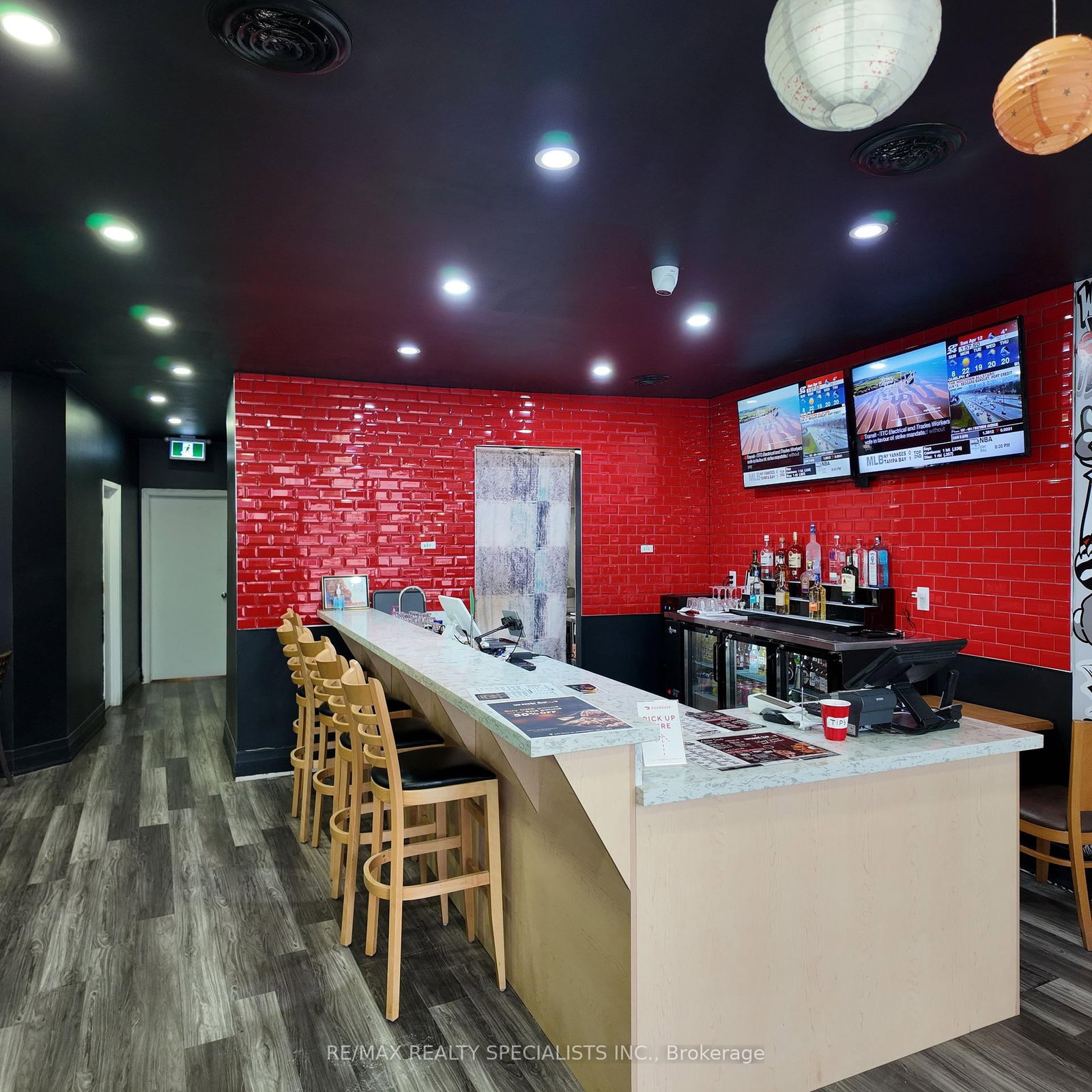 540 Davis Drive, Unit 6 - Photo 4