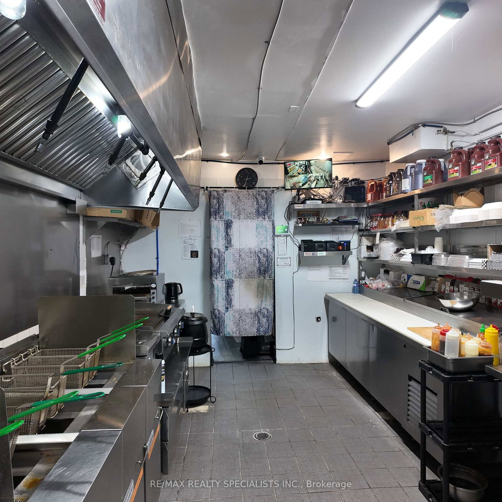 540 Davis Drive, Unit 6 - Photo 7