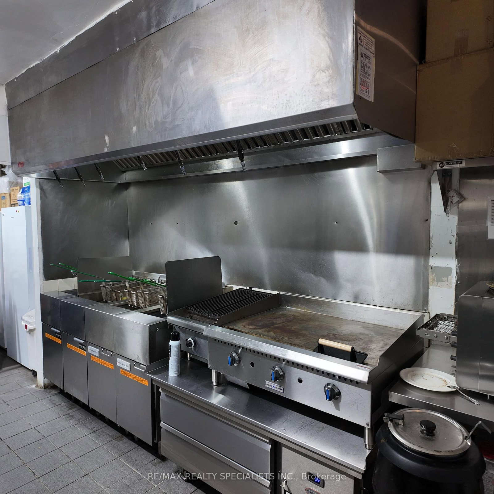 540 Davis Drive, Unit 6 - Photo 8