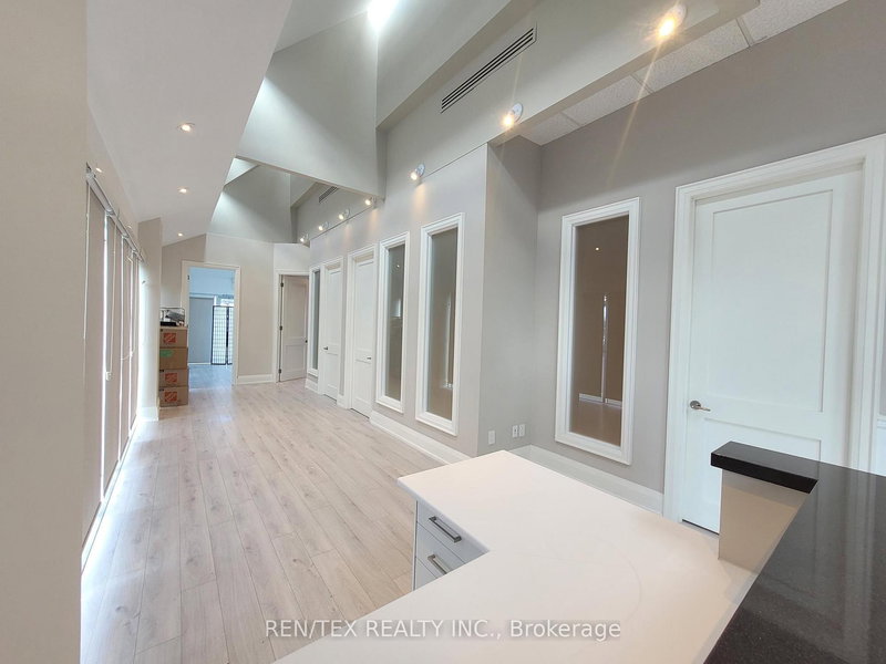 Unit 12 N/W Side - 27 Roytec Rd, Vaughan, L4L 8E3 | Image 2