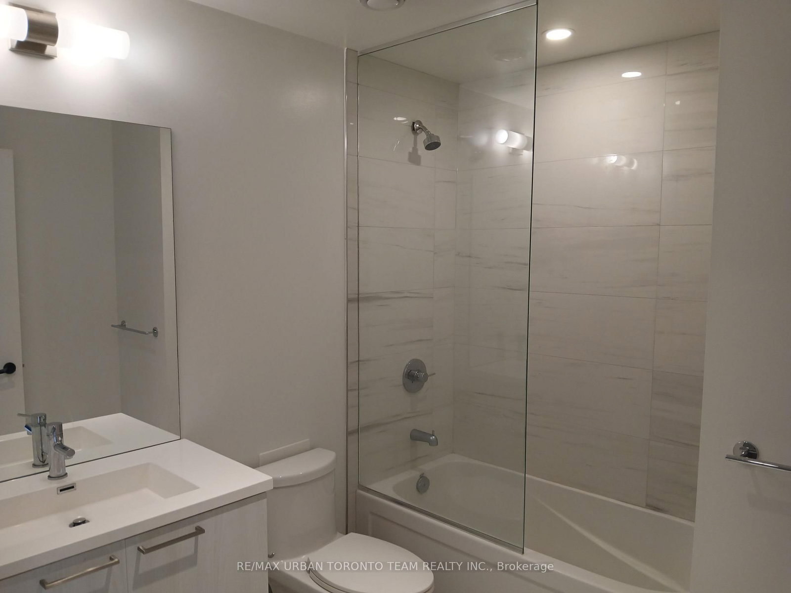 225 Commerce St Street, Unit 510 - Photo 13