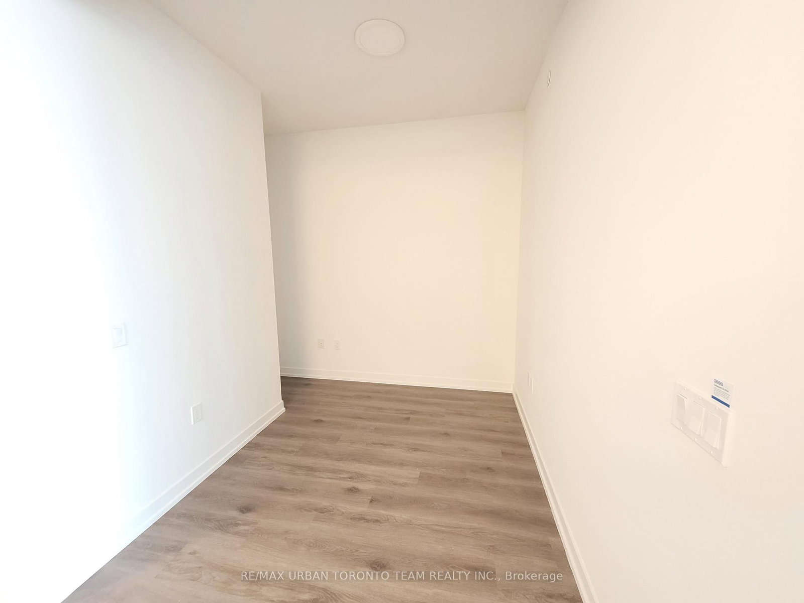 225 Commerce St Street, Unit 510 - Photo 14