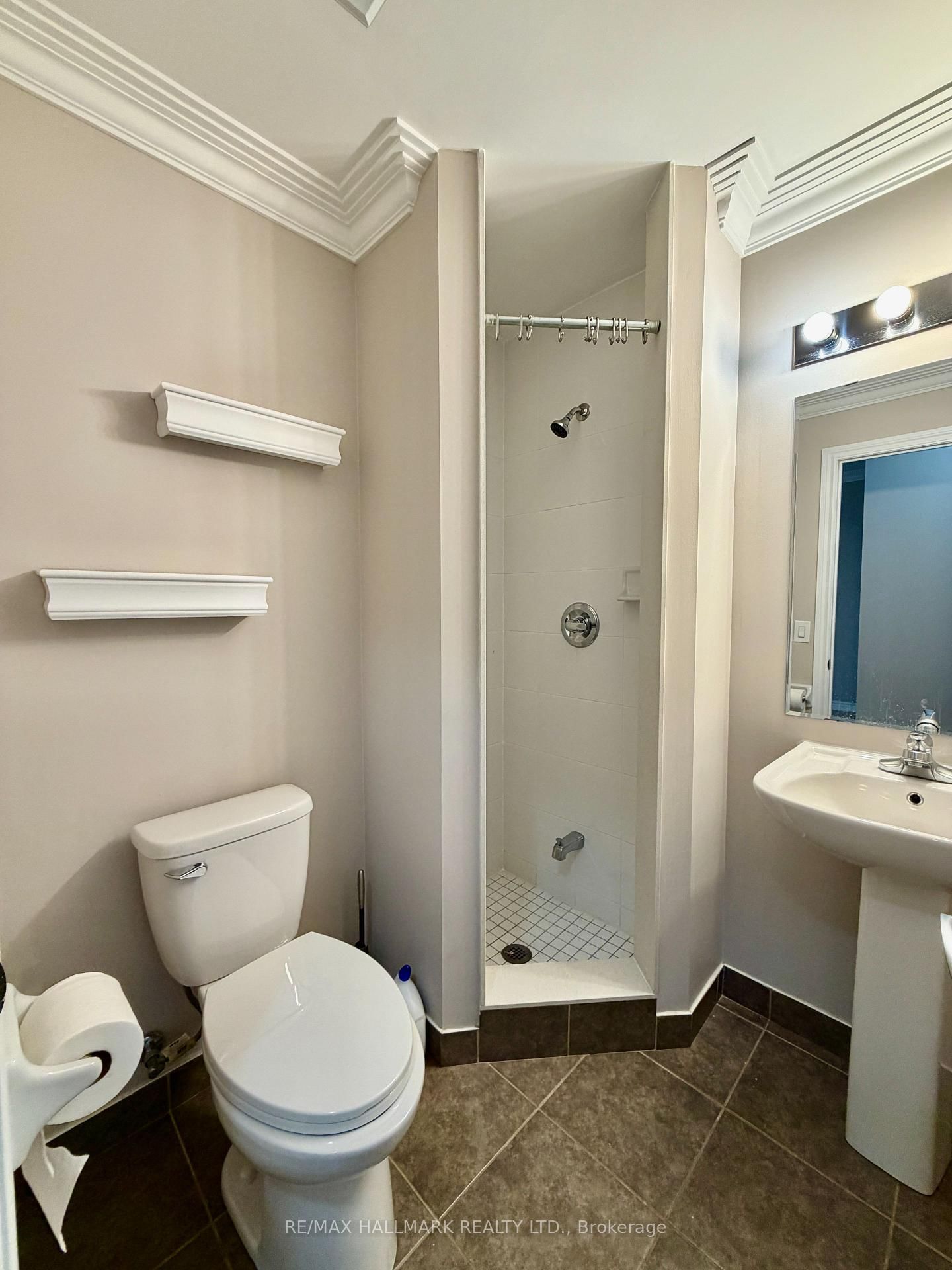 7730 Kipling Avenue, Unit 909 - Photo 16