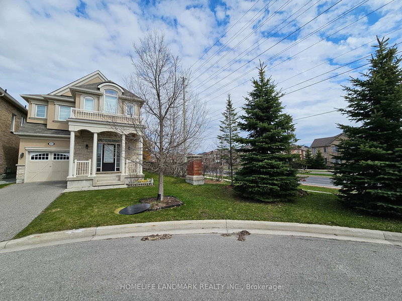 88 Buckle Cres, Aurora, L4G 0T4 | Image 3