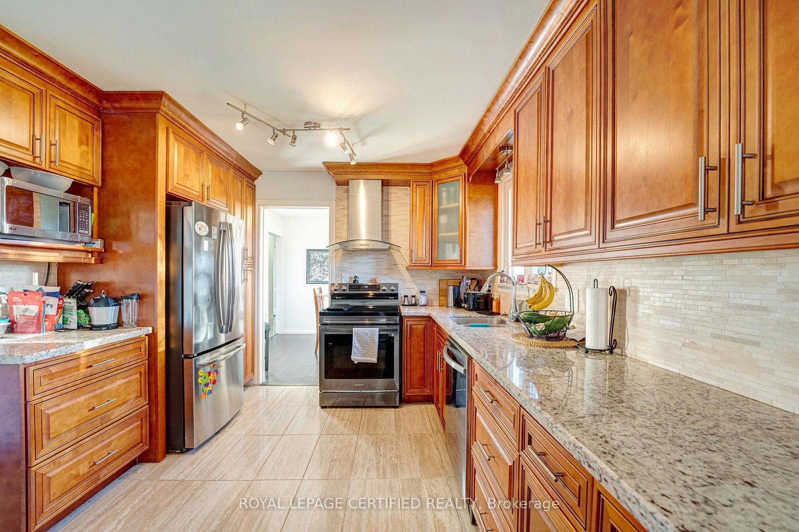 22186 Kennedy Road • East Gwillimbury, ON photo 14