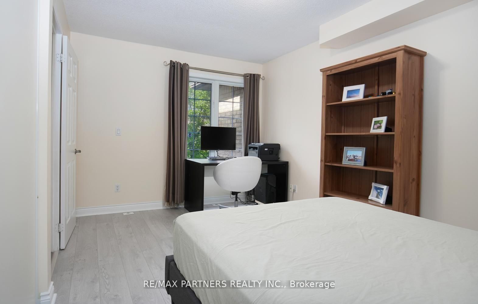 23 St Moritz Way, Unit 11 - Photo 20