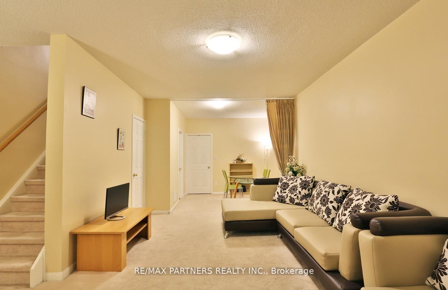 23 St Moritz Way, Unit 11 - Photo 21