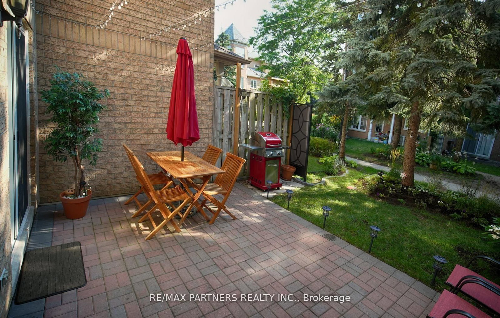 23 St Moritz Way, Unit 11 - Photo 22