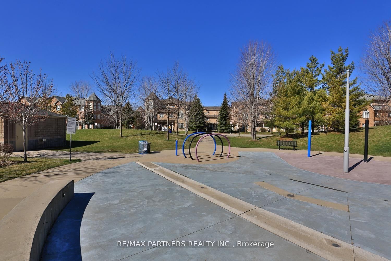 23 St Moritz Way, Unit 11 - Photo 31