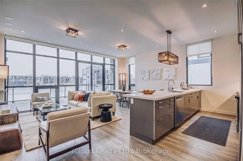 3779 Riva Ave, Innisfil, L9S 0L5 | Image 2