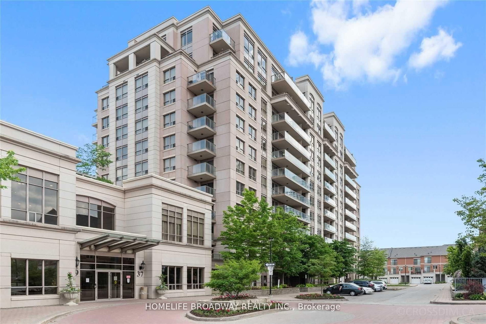 37 Galleria Parkway, Unit 1009