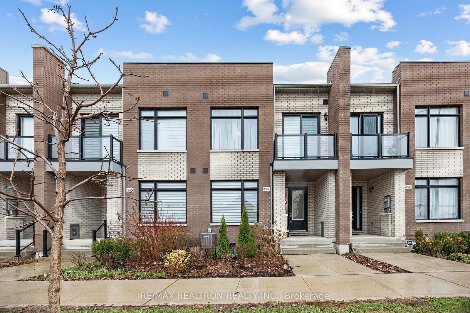 9532 Weston Road - Photo 2