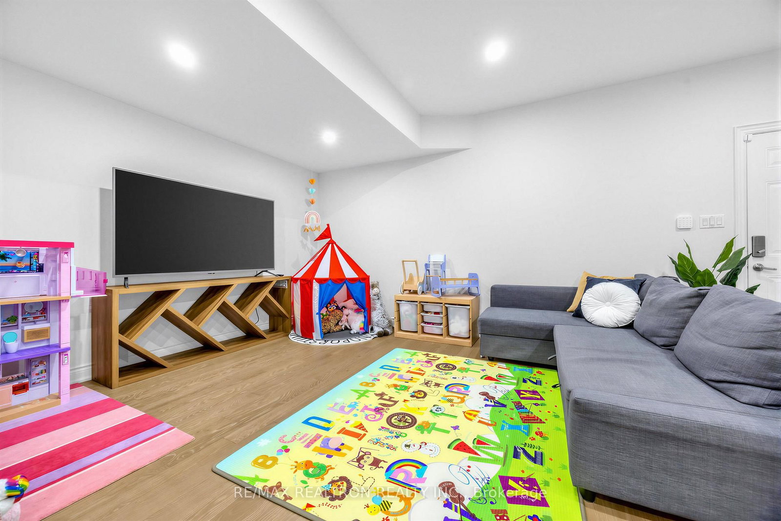 9532 Weston Road - Photo 27