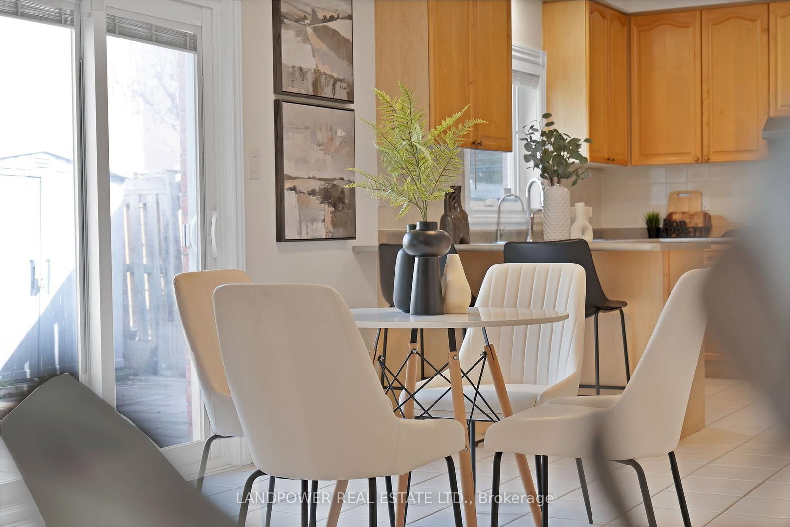 8 Stoneheath Crescent - Photo 13