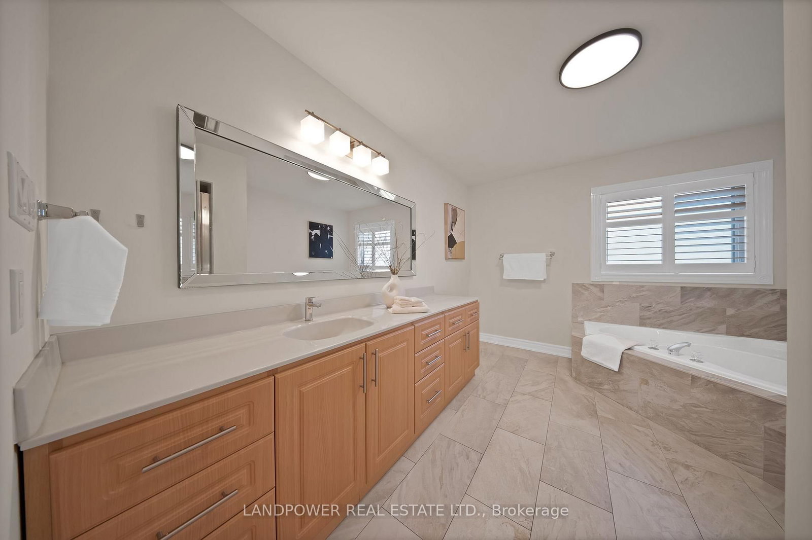 8 Stoneheath Crescent - Photo 35