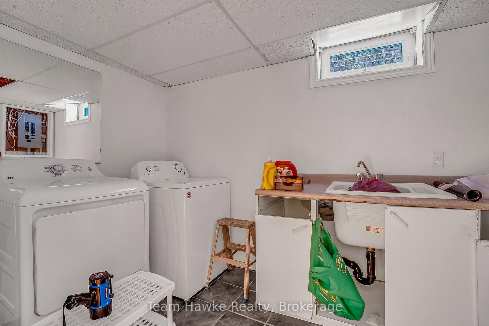 15 White Boulevard - Photo 24