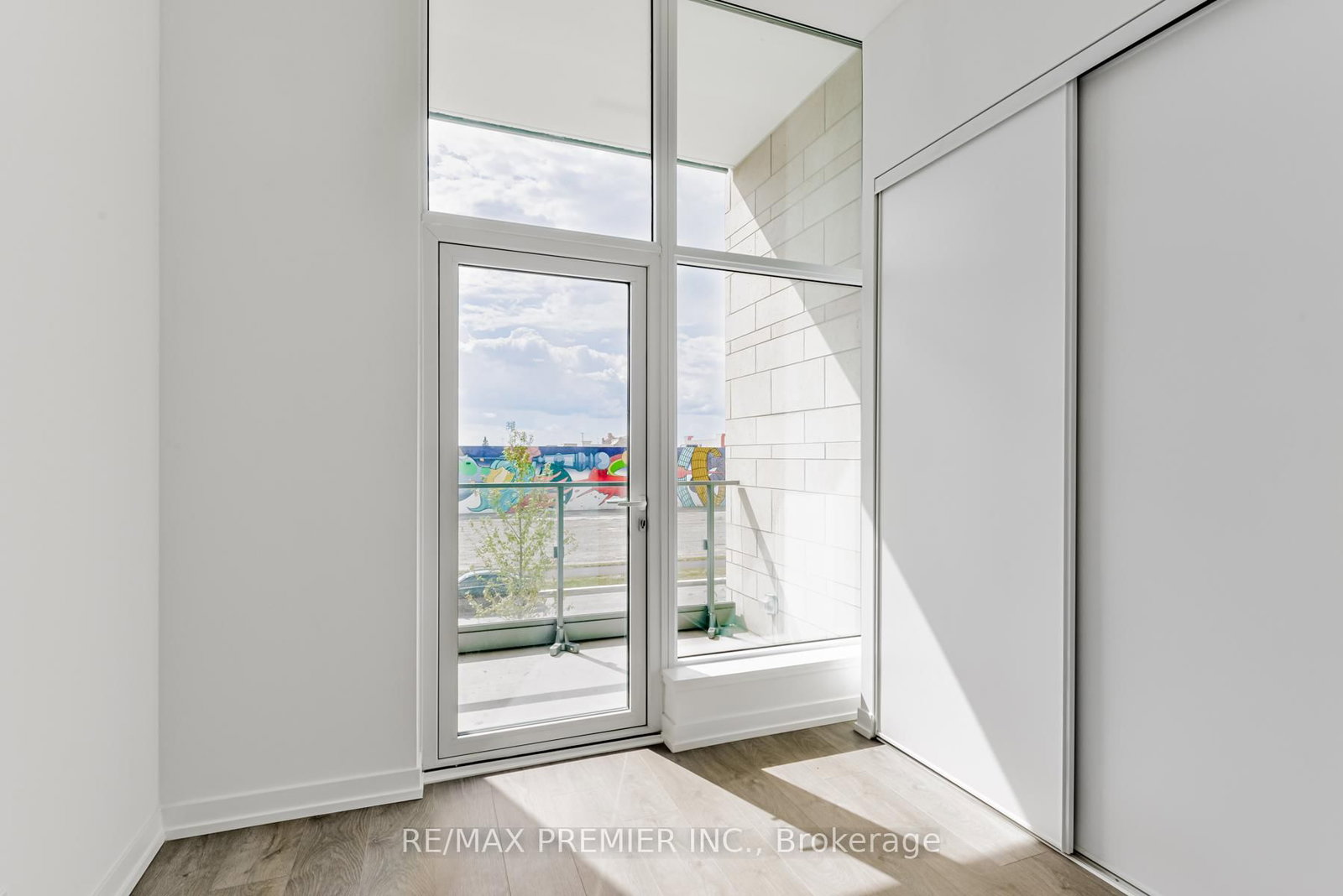 7 Buttermill Avenue, Unit TH17 - Photo 10