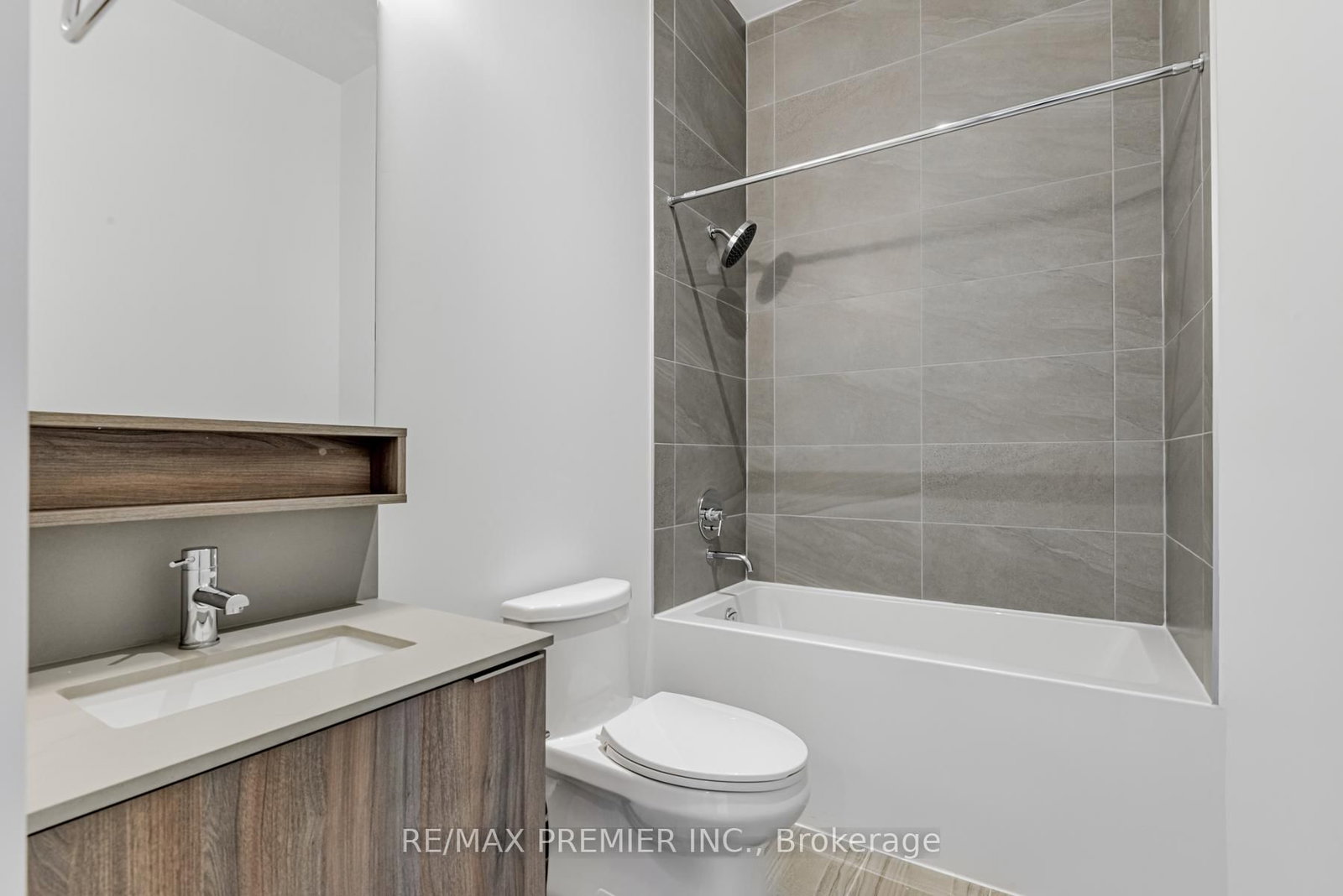 7 Buttermill Avenue, Unit TH17 - Photo 11