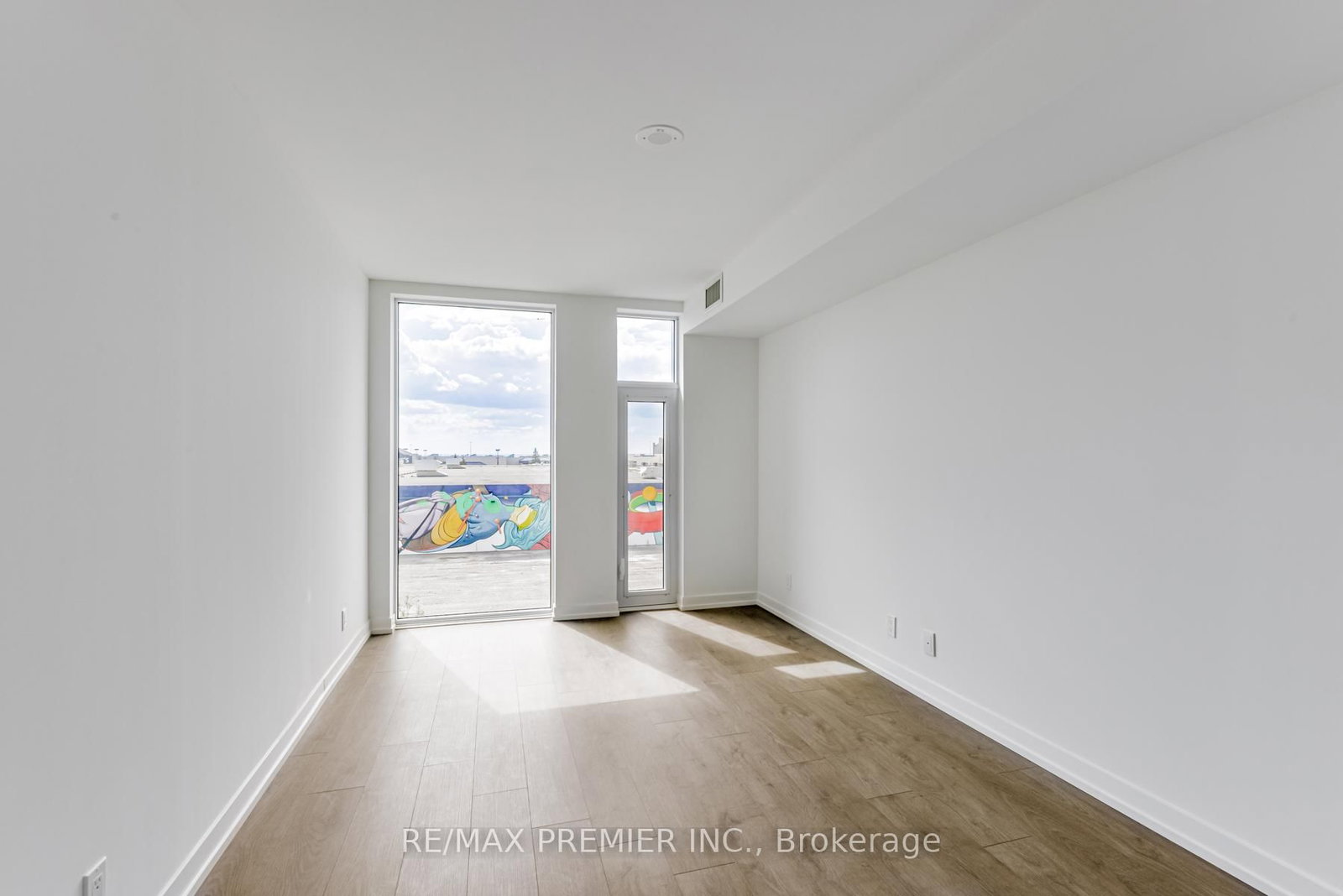 7 Buttermill Avenue, Unit TH17 - Photo 15