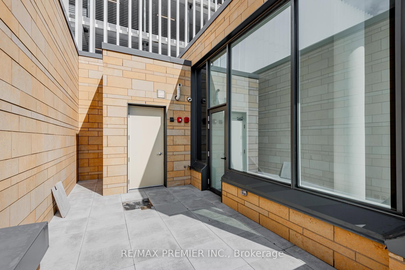 7 Buttermill Avenue, Unit TH17 - Photo 23