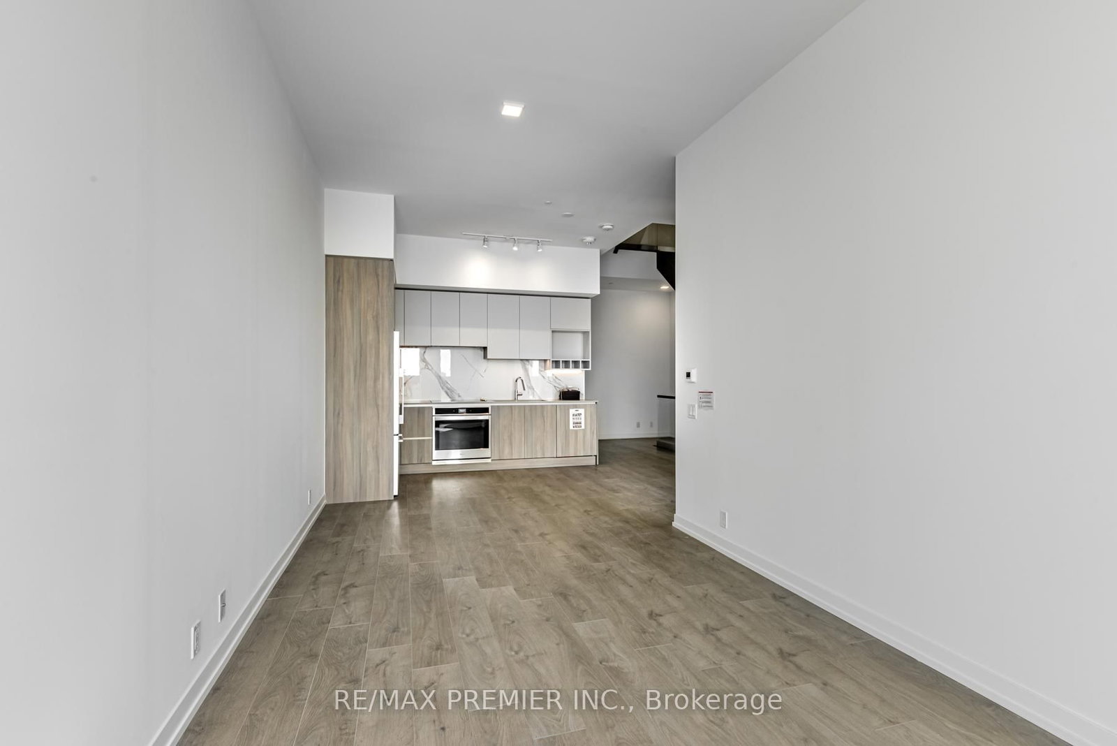 7 Buttermill Avenue, Unit TH17 - Photo 9