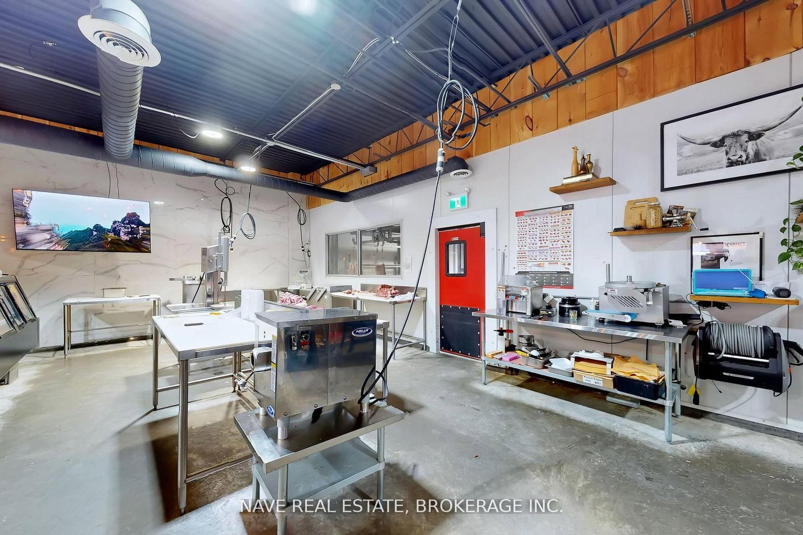 16925 Yonge Street, Unit 14 - Photo 18