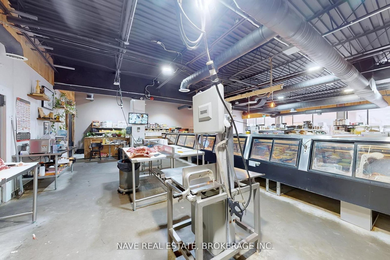 16925 Yonge Street, Unit 14 - Photo 20