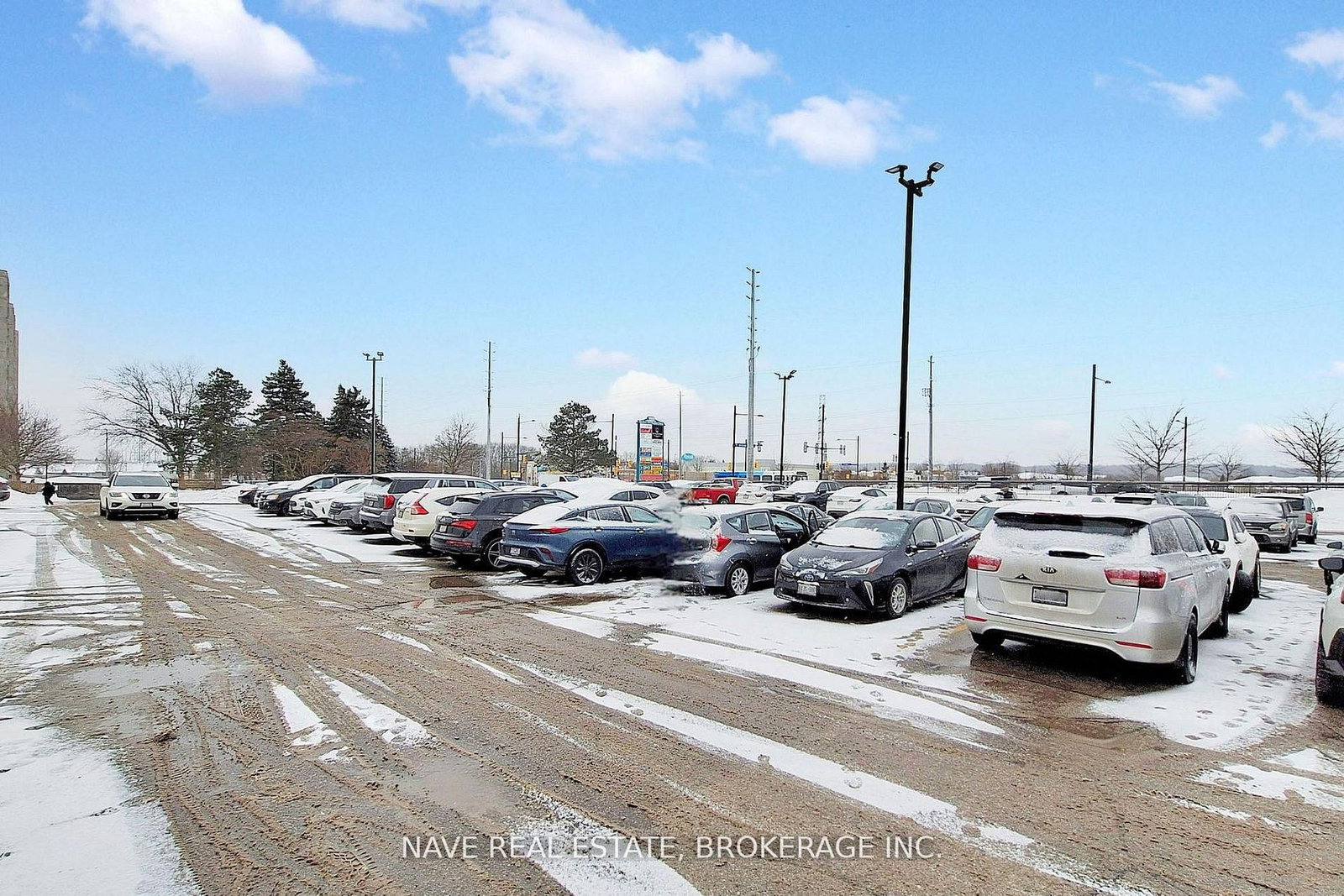 16925 Yonge Street, Unit 14 - Photo 34