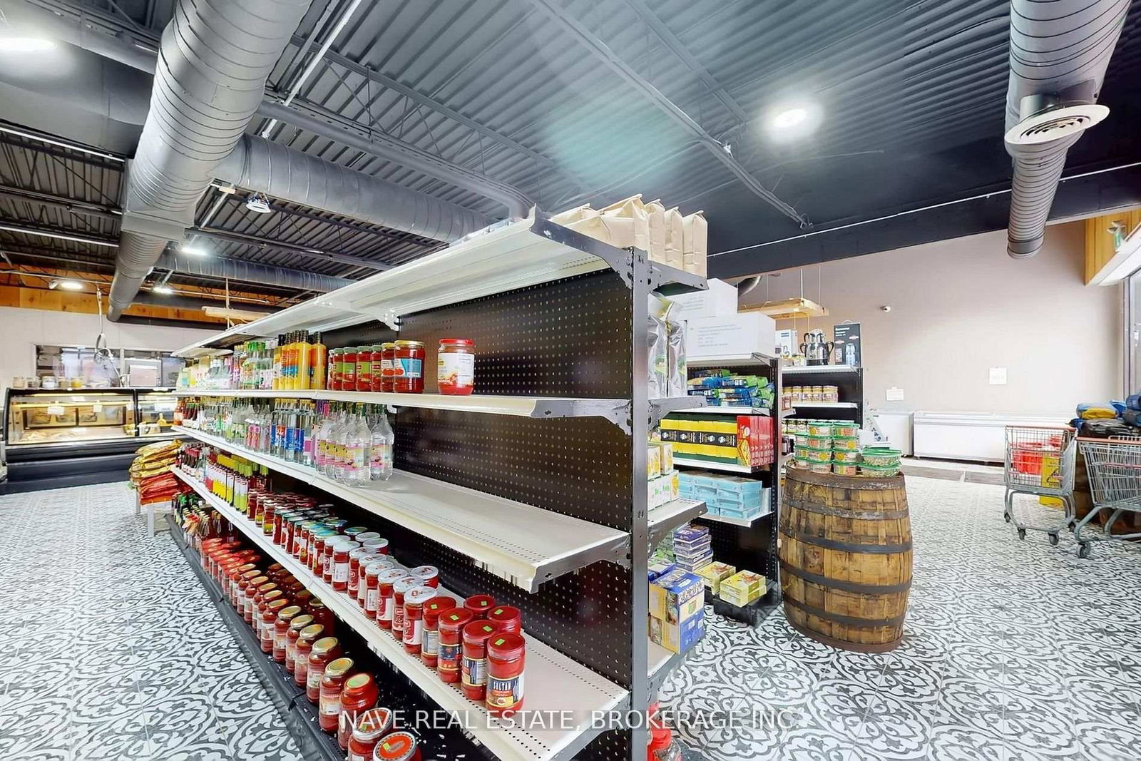 16925 Yonge Street, Unit 14 - Photo 9