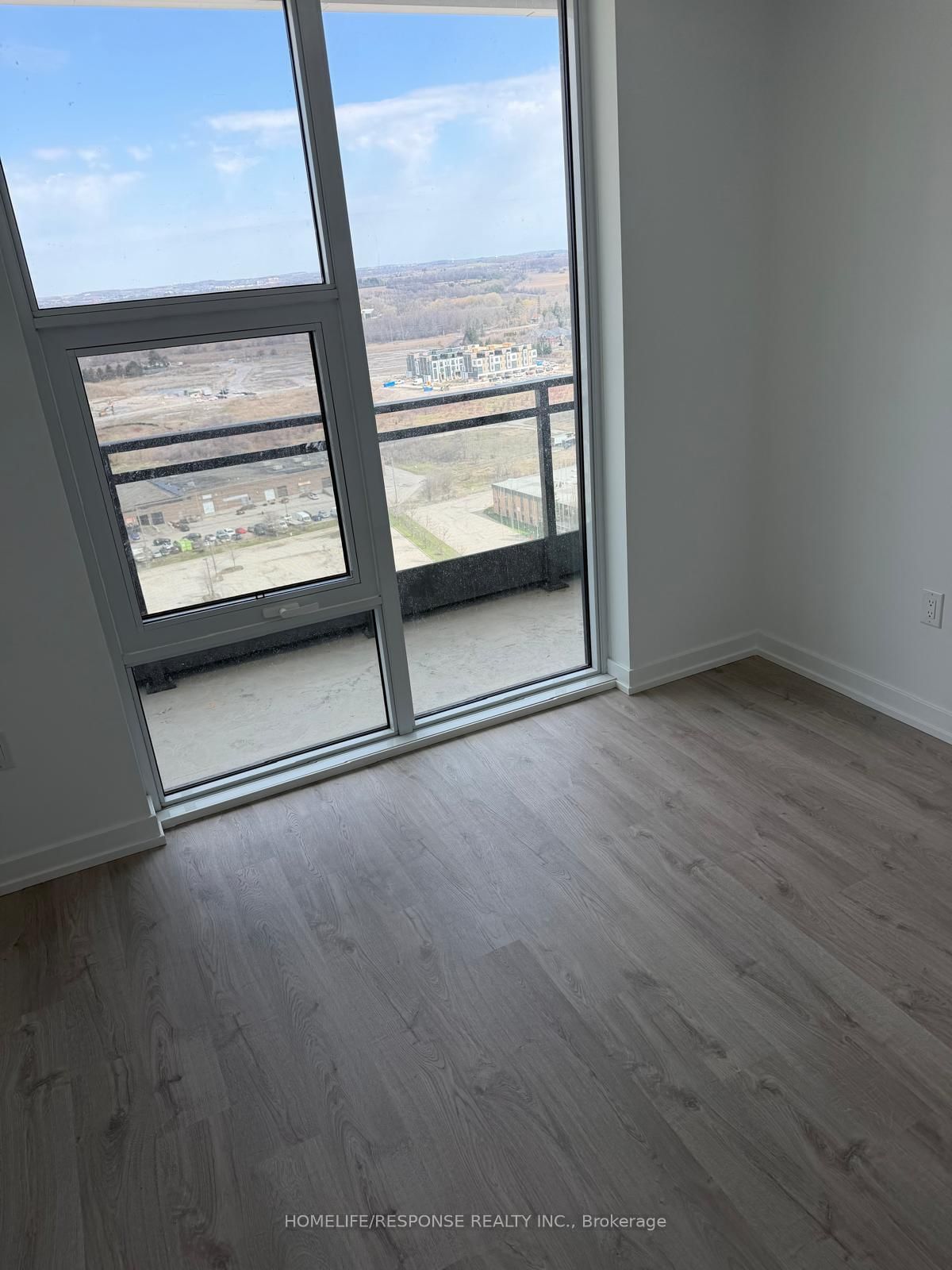 9751 Markham Road, Unit 2201 - Photo 4