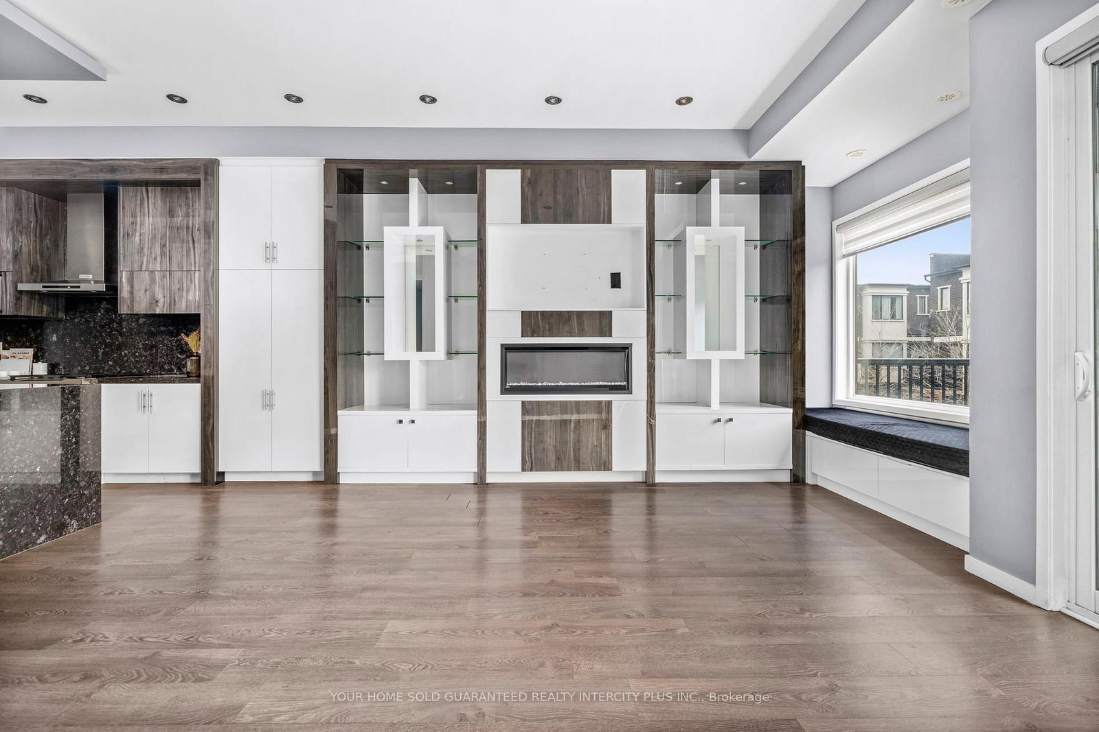 3910 Major Mackenzie Drive - Photo 12