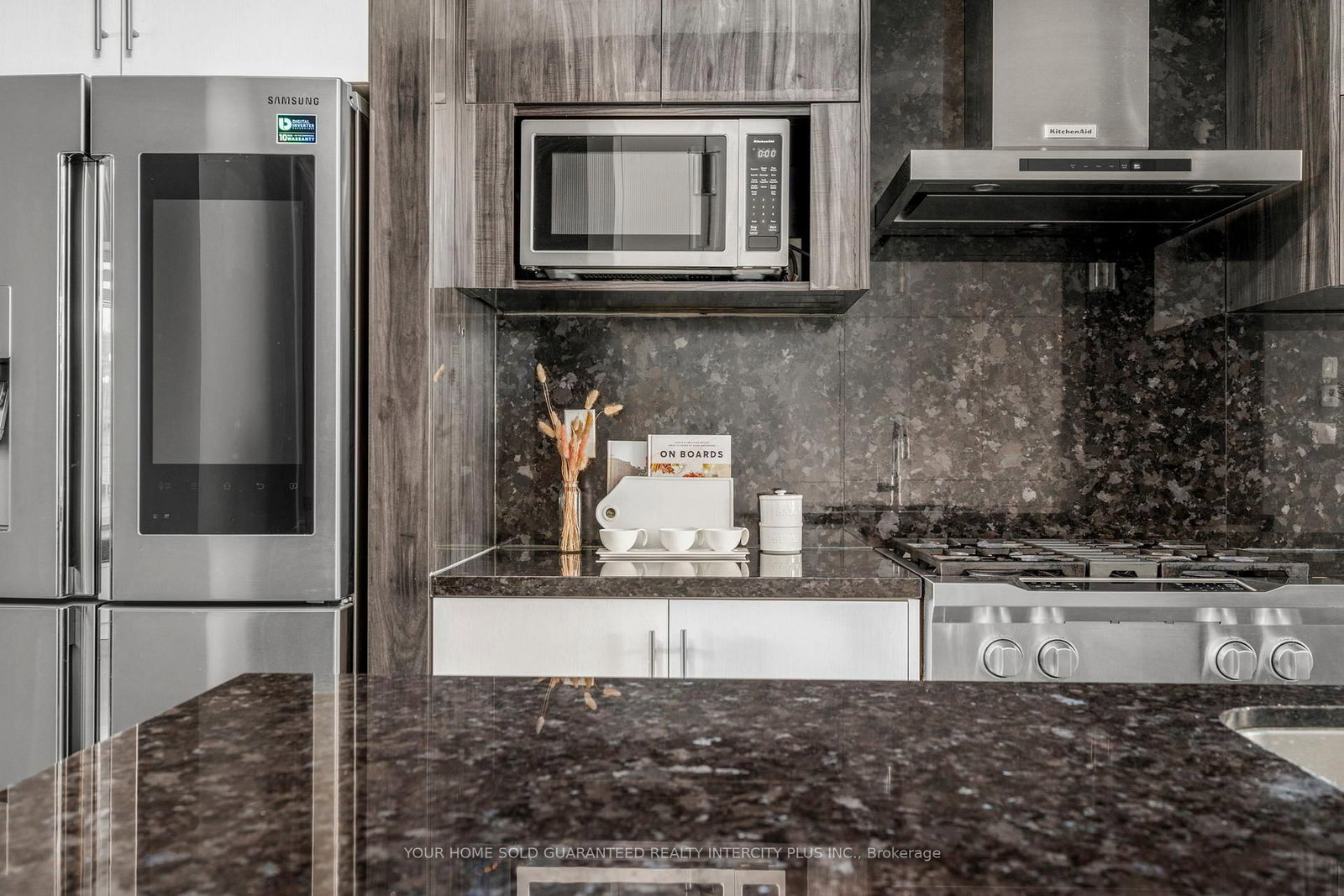 3910 Major Mackenzie Drive - Photo 21