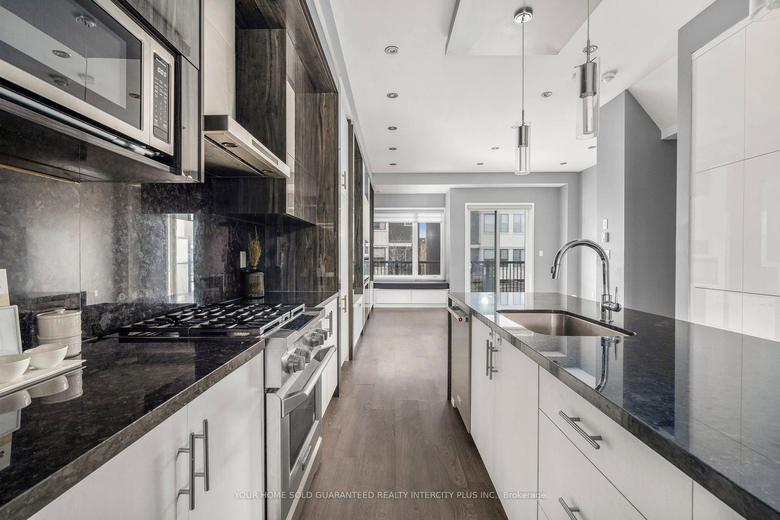 3910 Major Mackenzie Drive - Photo 22