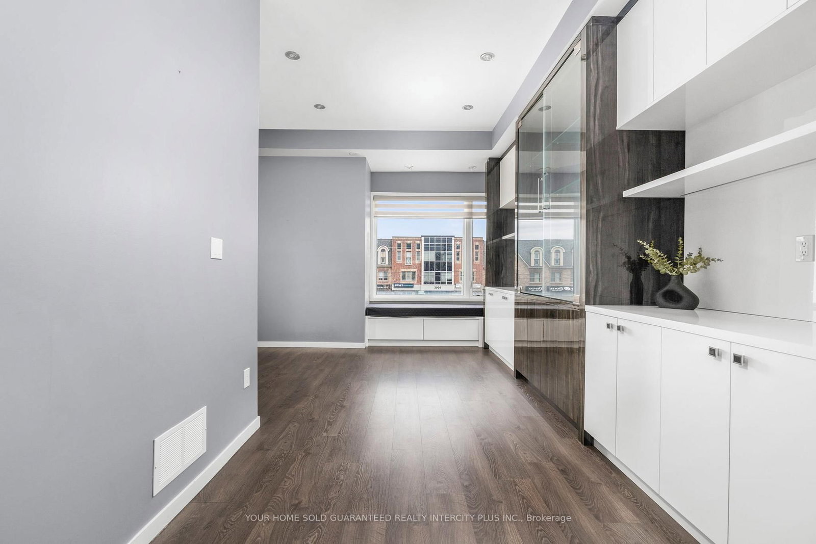 3910 Major Mackenzie Drive - Photo 23