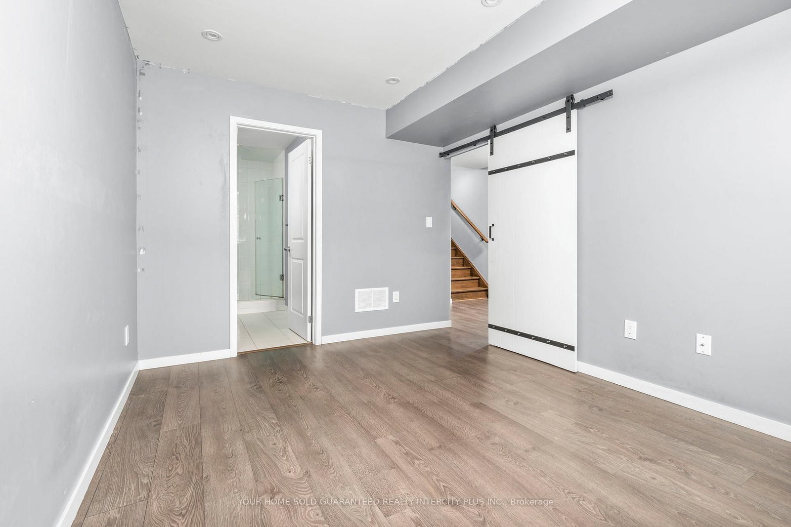 3910 Major Mackenzie Drive - Photo 6