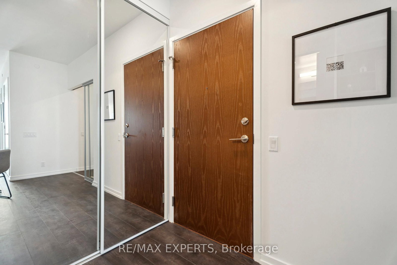7890 Jane Street, Unit 907 - Photo 6