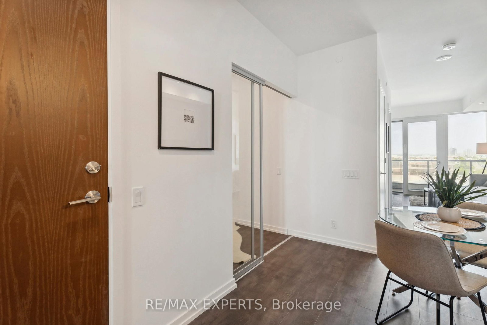 7890 Jane Street, Unit 907 - Photo 7