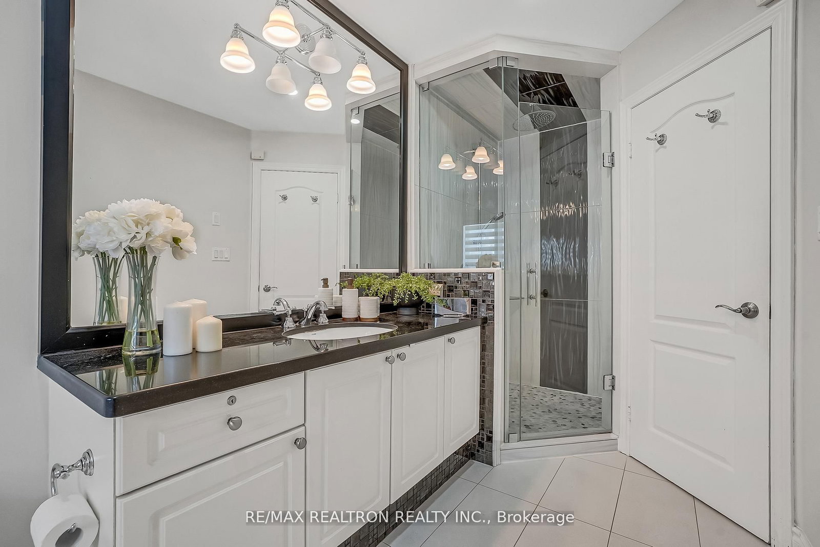 25 Kingsbridge Circle - Photo 20