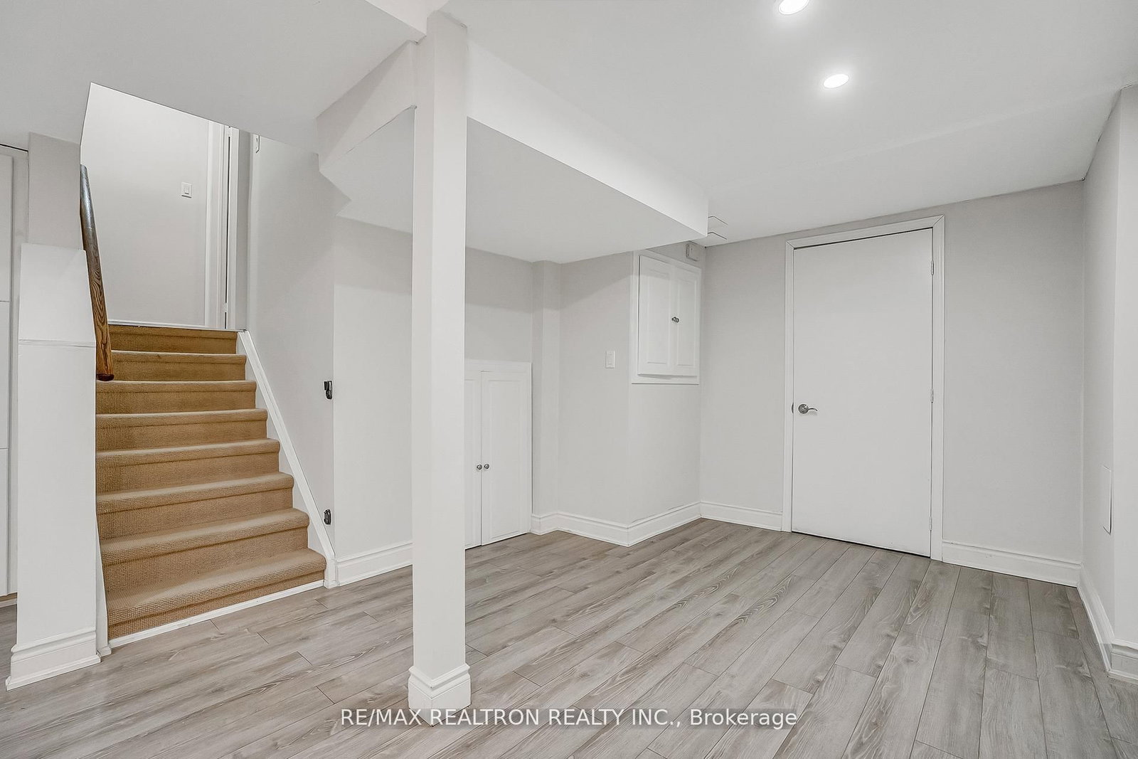 25 Kingsbridge Circle - Photo 27