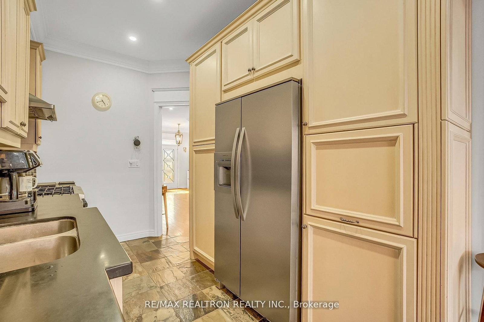 25 Kingsbridge Circle - Photo 9