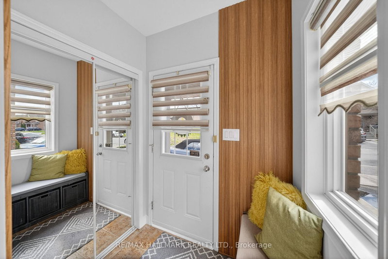 64 Coranto Way, Vaughan, L4H 3L9 | Image 2