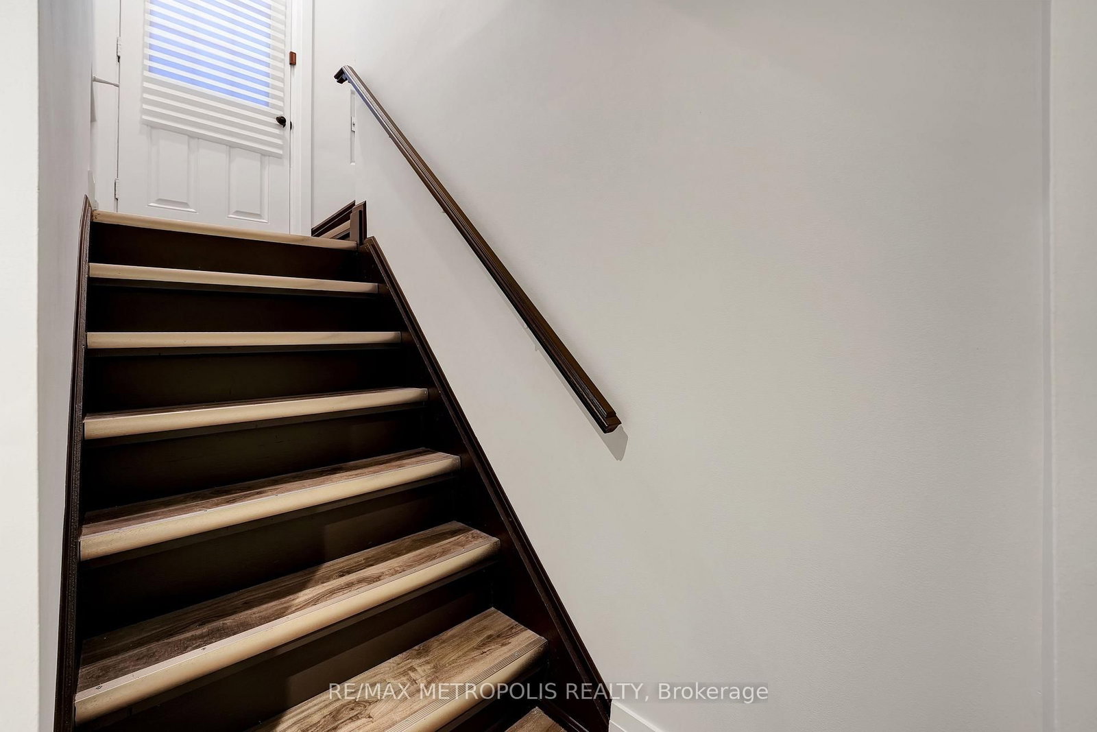 268 Penn Avenue, Unit Basement - Photo 16