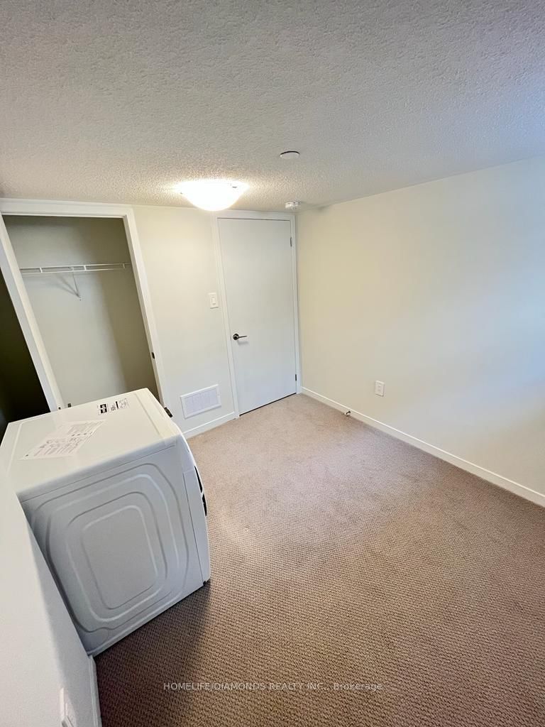 31 HONEYCRISP Crescent E, Unit 68 - Photo 6