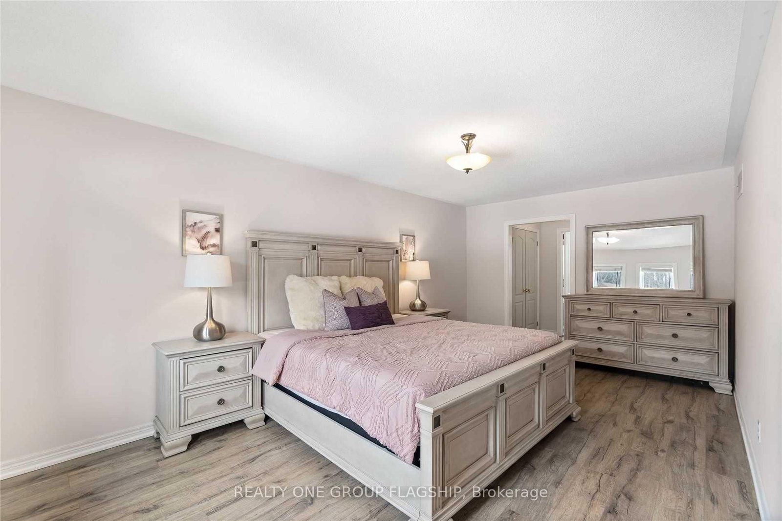 355 Carruthers Avenue - Photo 22