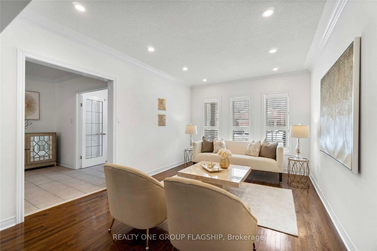 355 Carruthers Avenue - Photo 7