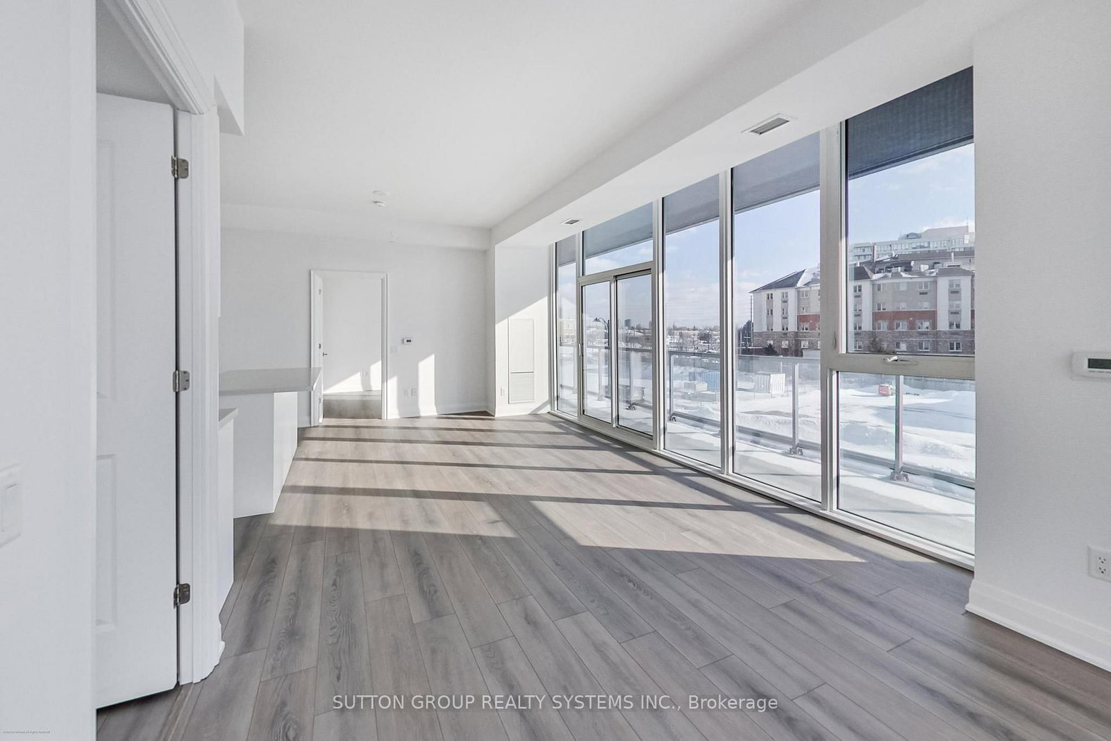 10 Gatineau Drive, Unit 204 - Photo 18