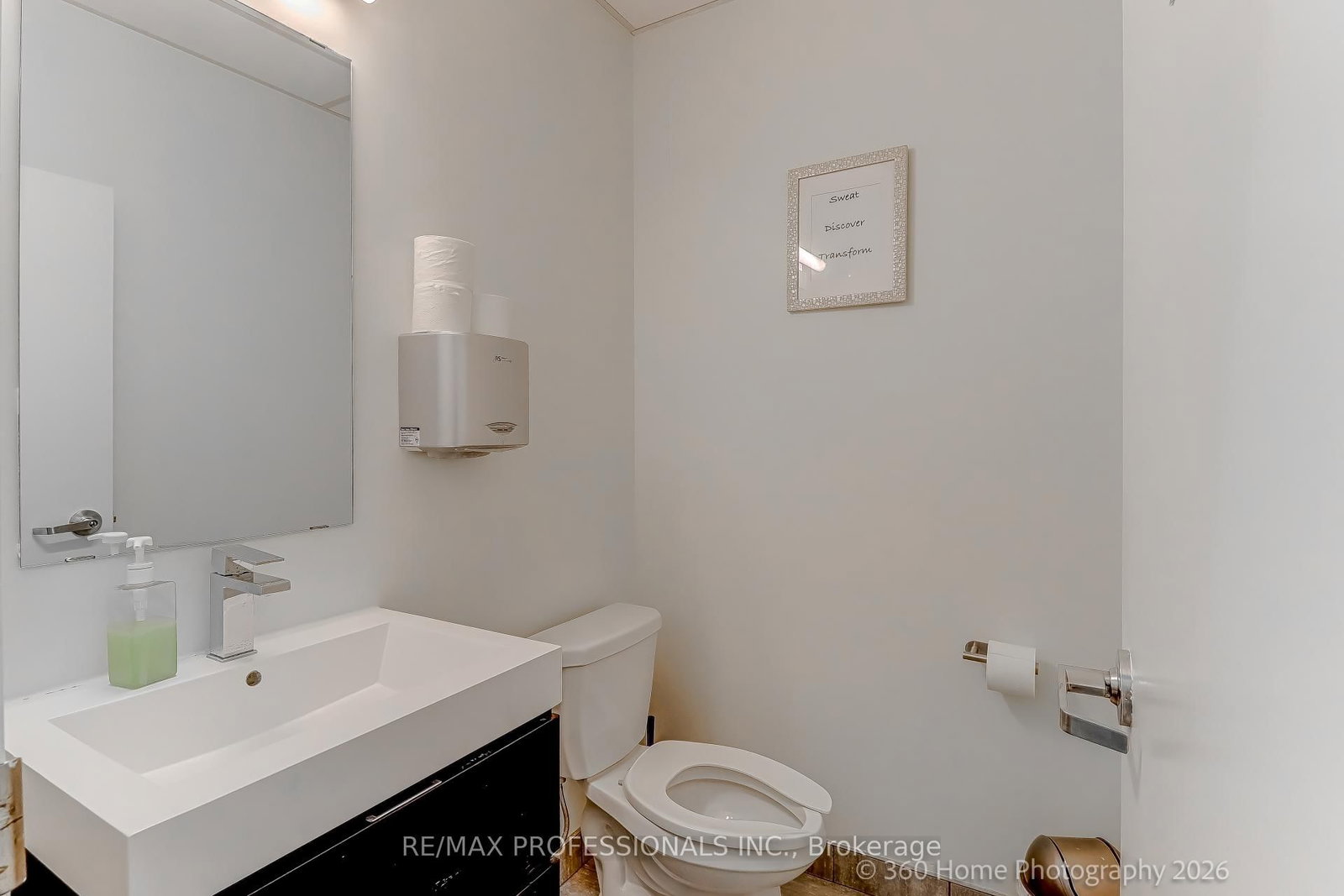 125 Hawkview Boulevard, Unit 8/9 - Photo 11