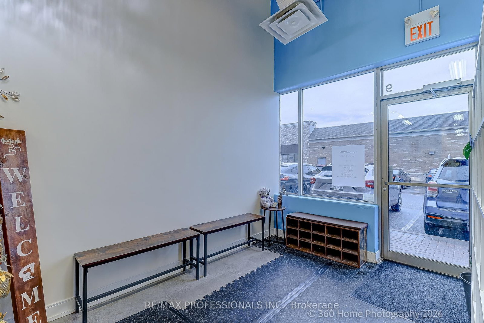 125 Hawkview Boulevard, Unit 8/9 - Photo 2