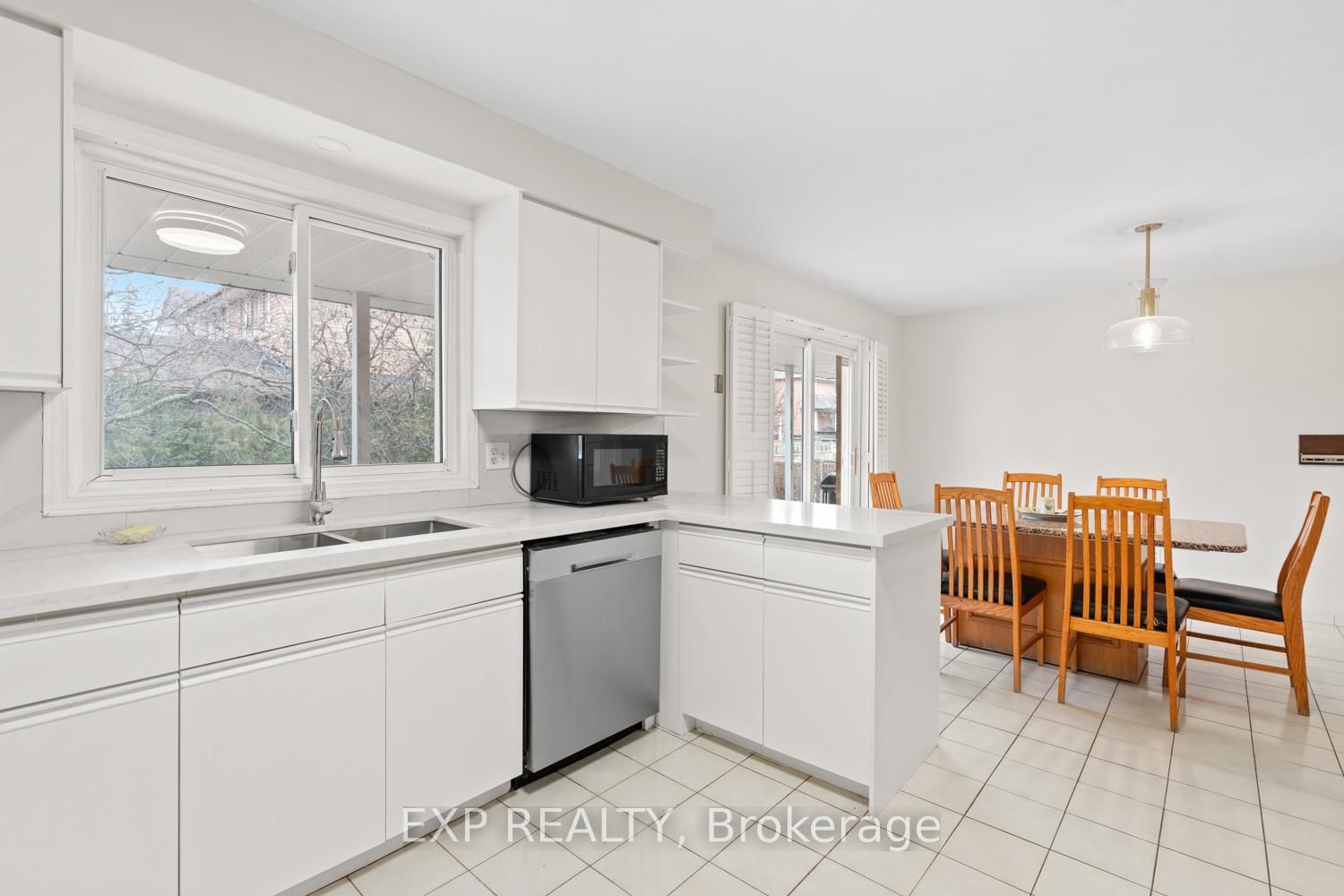 61 Dundee Crescent, Unit Main - Photo 10